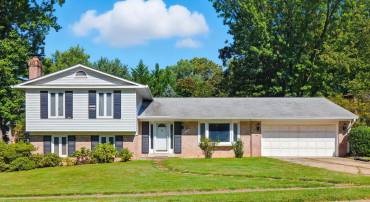 1238 STONEHAM CT, MCLEAN, Virginia 22101, 5 Bedrooms Bedrooms, ,2 BathroomsBathrooms,Residential,For sale,1238 STONEHAM CT,VAFX2263536 MLS # VAFX2263536