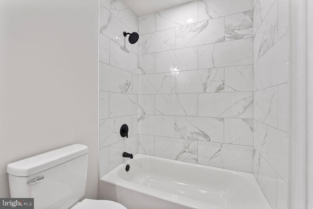 410 POWELL ST, FREDERICKSBURG, Virginia 22408, 3 Bedrooms Bedrooms, ,2 BathroomsBathrooms,Residential,For sale,410 POWELL ST,VASP2035826 MLS # VASP2035826
