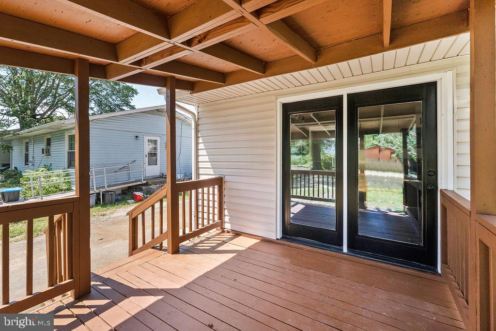 410 POWELL ST, FREDERICKSBURG, Virginia 22408, 3 Bedrooms Bedrooms, ,2 BathroomsBathrooms,Residential,For sale,410 POWELL ST,VASP2035826 MLS # VASP2035826