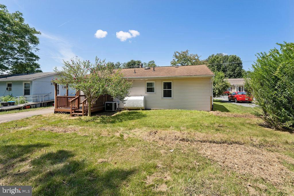 410 POWELL ST, FREDERICKSBURG, Virginia 22408, 3 Bedrooms Bedrooms, ,2 BathroomsBathrooms,Residential,For sale,410 POWELL ST,VASP2035826 MLS # VASP2035826