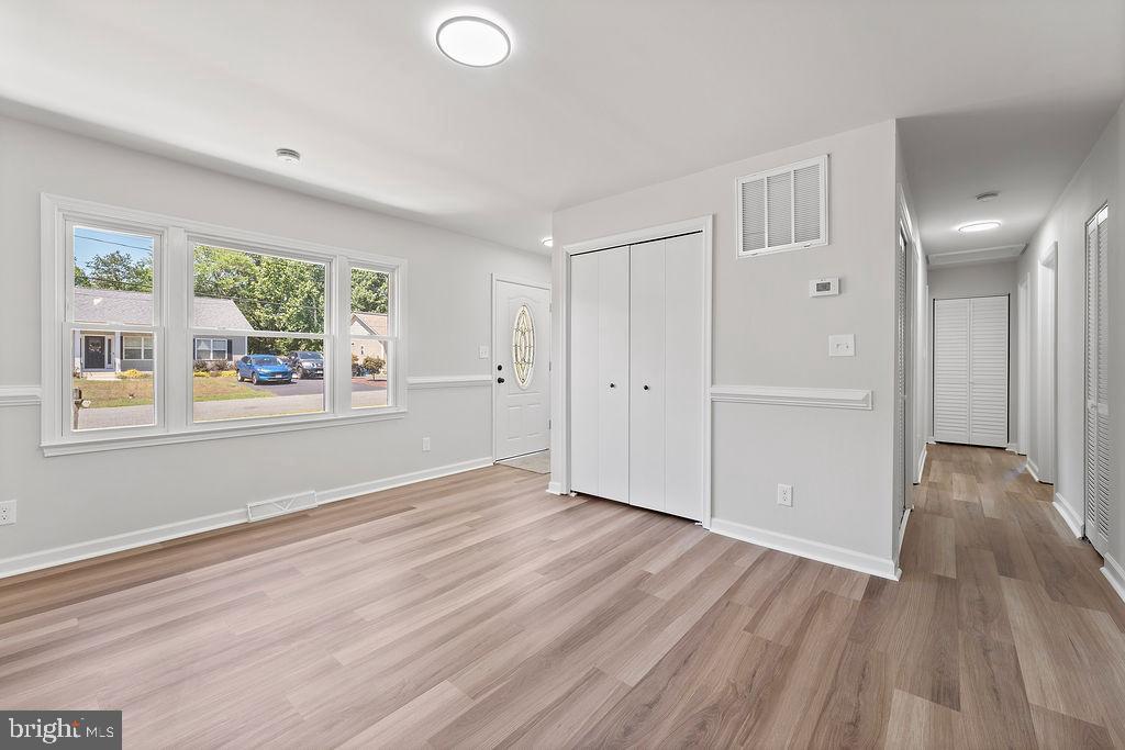 410 POWELL ST, FREDERICKSBURG, Virginia 22408, 3 Bedrooms Bedrooms, ,2 BathroomsBathrooms,Residential,For sale,410 POWELL ST,VASP2035826 MLS # VASP2035826
