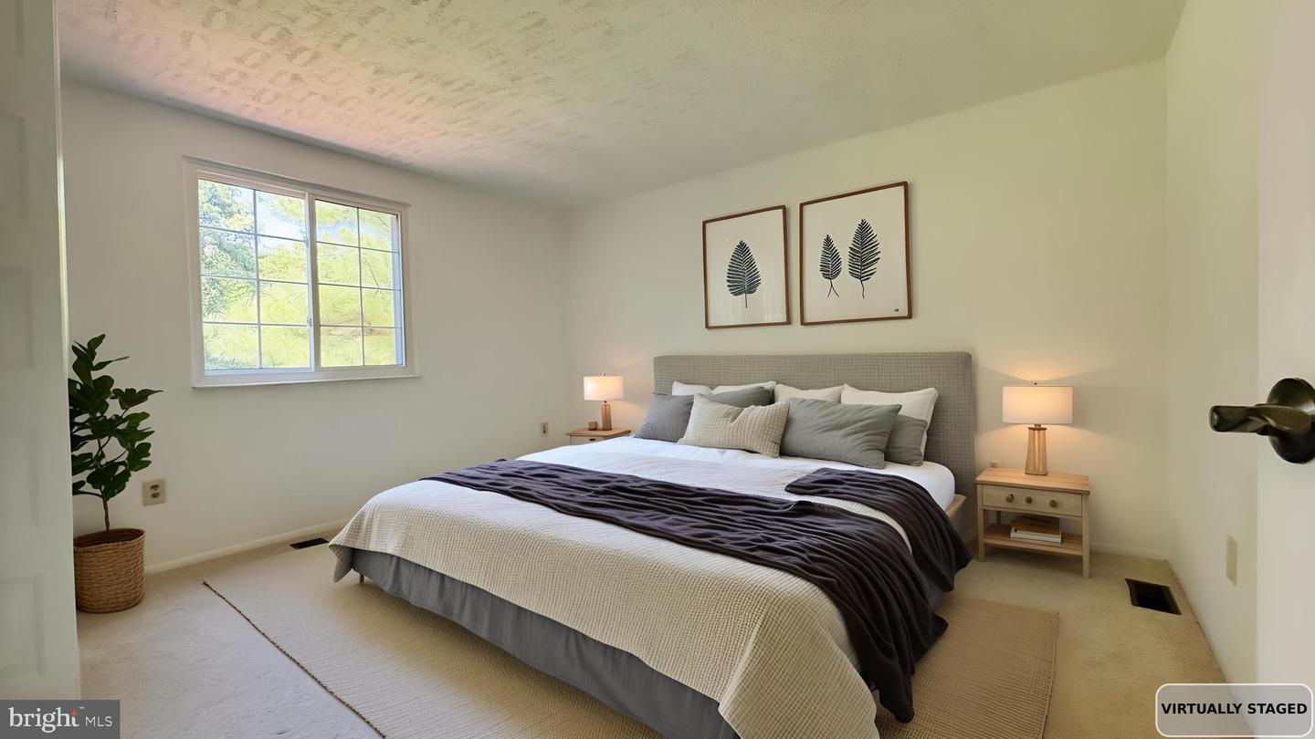 1140 RIVA RIDGE DR, GREAT FALLS, Virginia 22066, 4 Bedrooms Bedrooms, ,3 BathroomsBathrooms,Residential,For sale,1140 RIVA RIDGE DR,VAFX2263756 MLS # VAFX2263756