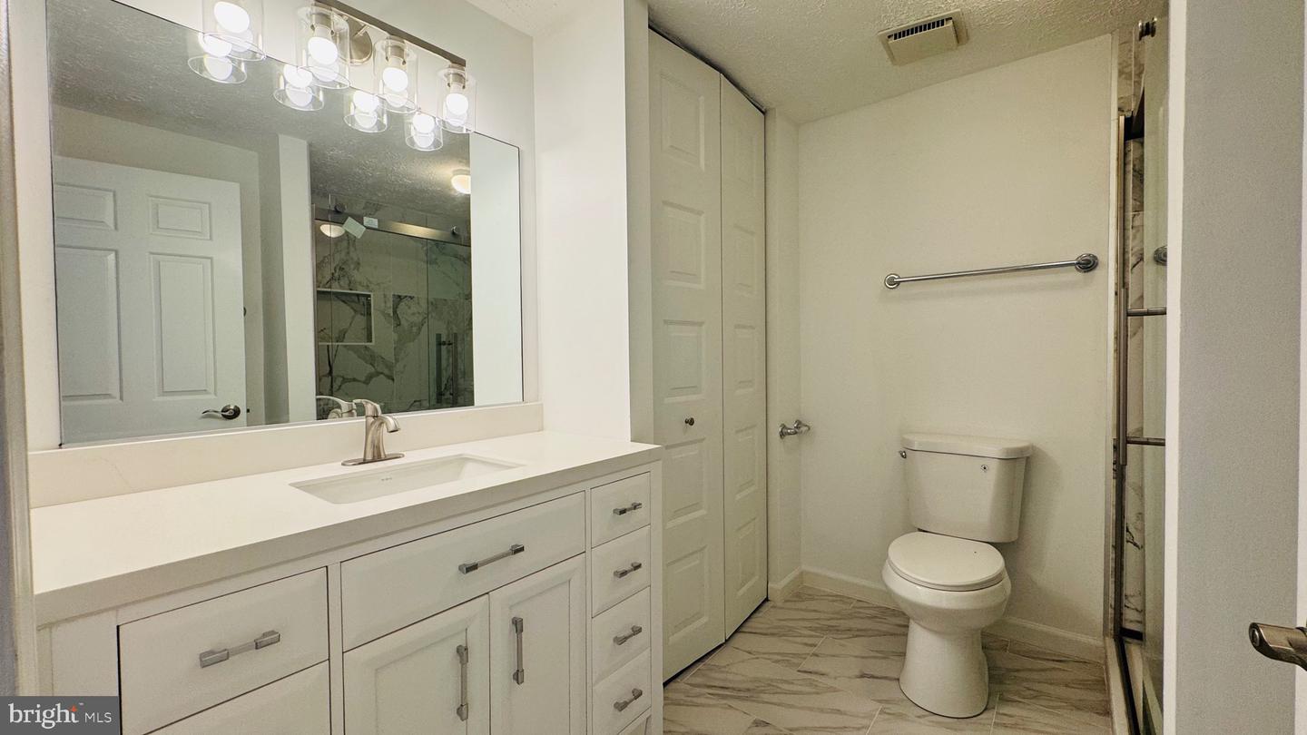 1140 RIVA RIDGE DR, GREAT FALLS, Virginia 22066, 4 Bedrooms Bedrooms, ,3 BathroomsBathrooms,Residential,For sale,1140 RIVA RIDGE DR,VAFX2263756 MLS # VAFX2263756