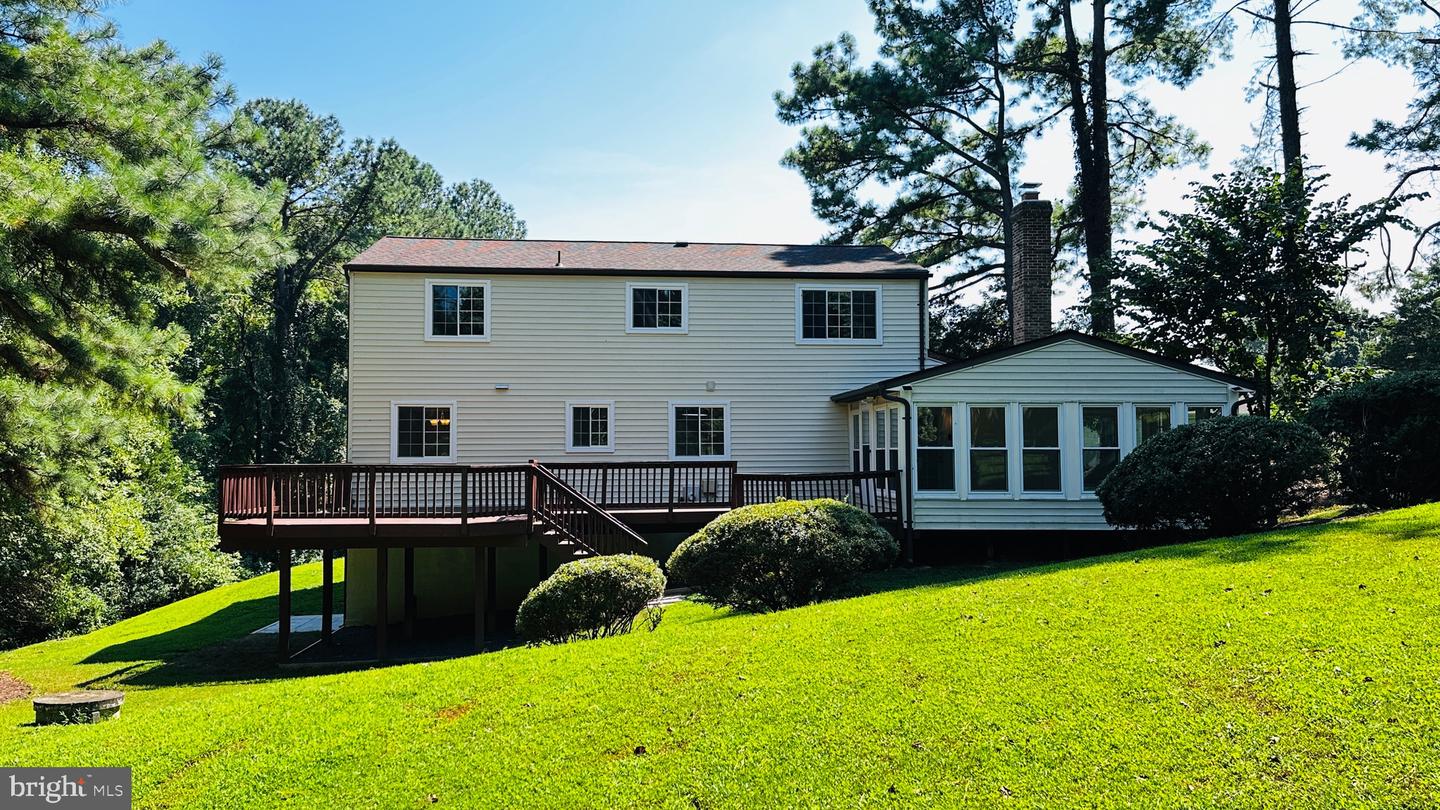 1140 RIVA RIDGE DR, GREAT FALLS, Virginia 22066, 4 Bedrooms Bedrooms, ,3 BathroomsBathrooms,Residential,For sale,1140 RIVA RIDGE DR,VAFX2263756 MLS # VAFX2263756