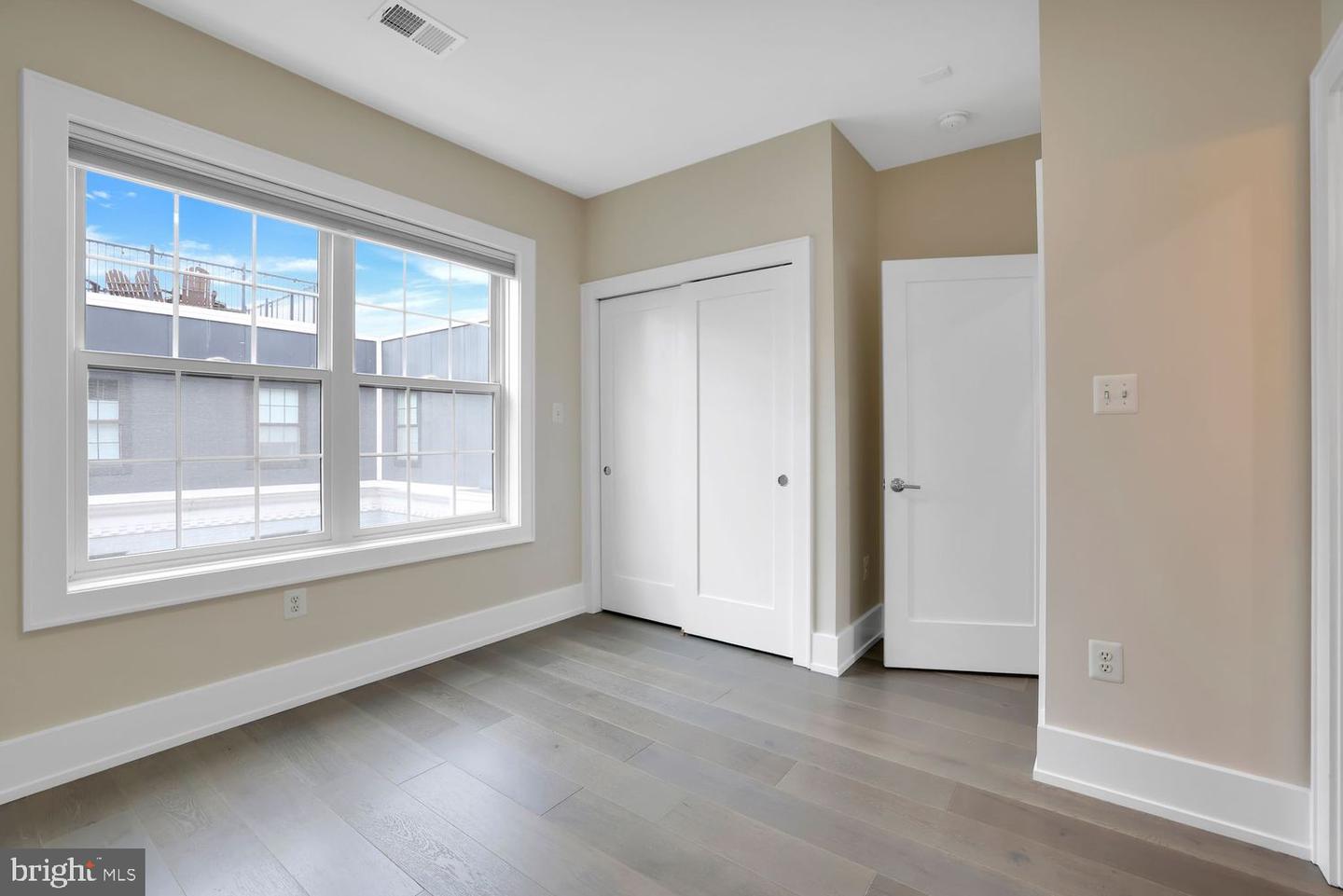 16 17TH ST NE #312, WASHINGTON, District Of Columbia 20002, 2 Bedrooms Bedrooms, ,2 BathroomsBathrooms,Residential,For sale,16 17TH ST NE #312,DCDC2217140 MLS # DCDC2217140 16 17TH ST NE #312, WASHINGTON, District Of Columbia 20002, 2 Bedrooms Bedrooms, ,2 BathroomsBathrooms,Residential,For sale,16 17TH ST NE #312,DCDC2217140 MLS # DCDC2217140