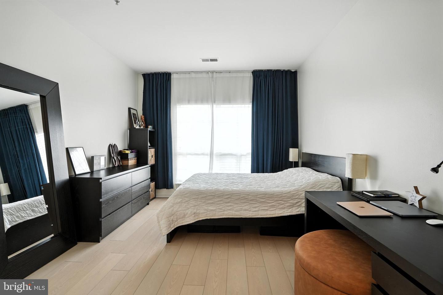 4850 EISENHOWER AVE #302, ALEXANDRIA, Virginia 22304, 2 Bedrooms Bedrooms, ,2 BathroomsBathrooms,Residential,For sale,4850 EISENHOWER AVE #302,VAAX2049076 MLS # VAAX2049076