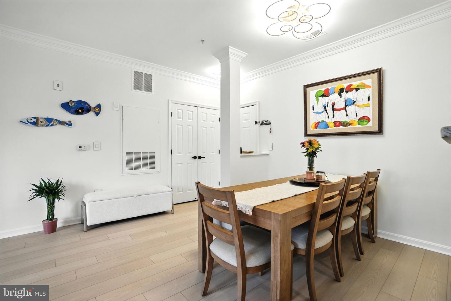 4850 EISENHOWER AVE #302, ALEXANDRIA, Virginia 22304, 2 Bedrooms Bedrooms, ,2 BathroomsBathrooms,Residential,For sale,4850 EISENHOWER AVE #302,VAAX2049076 MLS # VAAX2049076