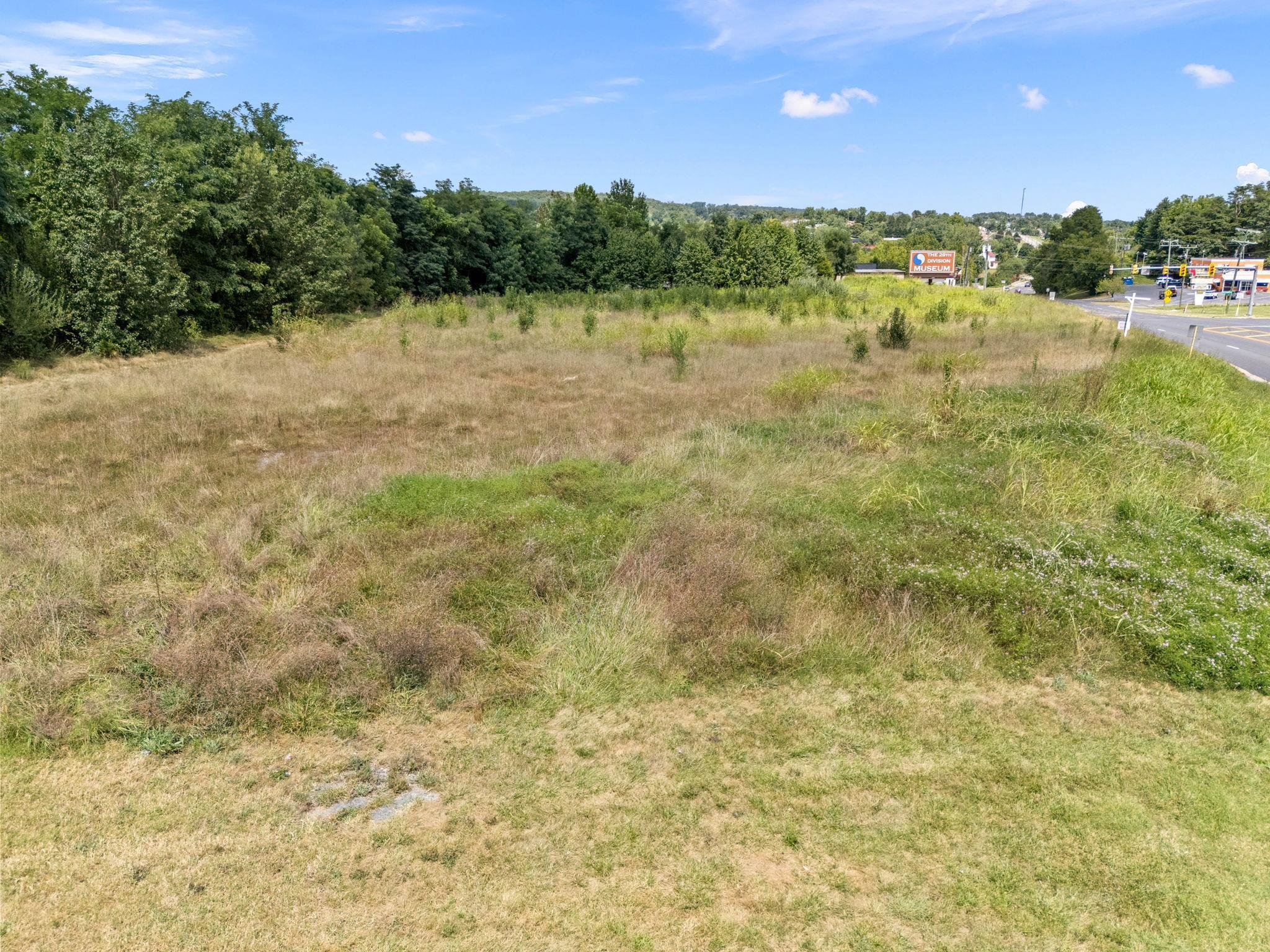 560 LEE HWY, VERONA, Virginia 24482, ,Commercial,560 LEE HWY,668415 MLS # 668415