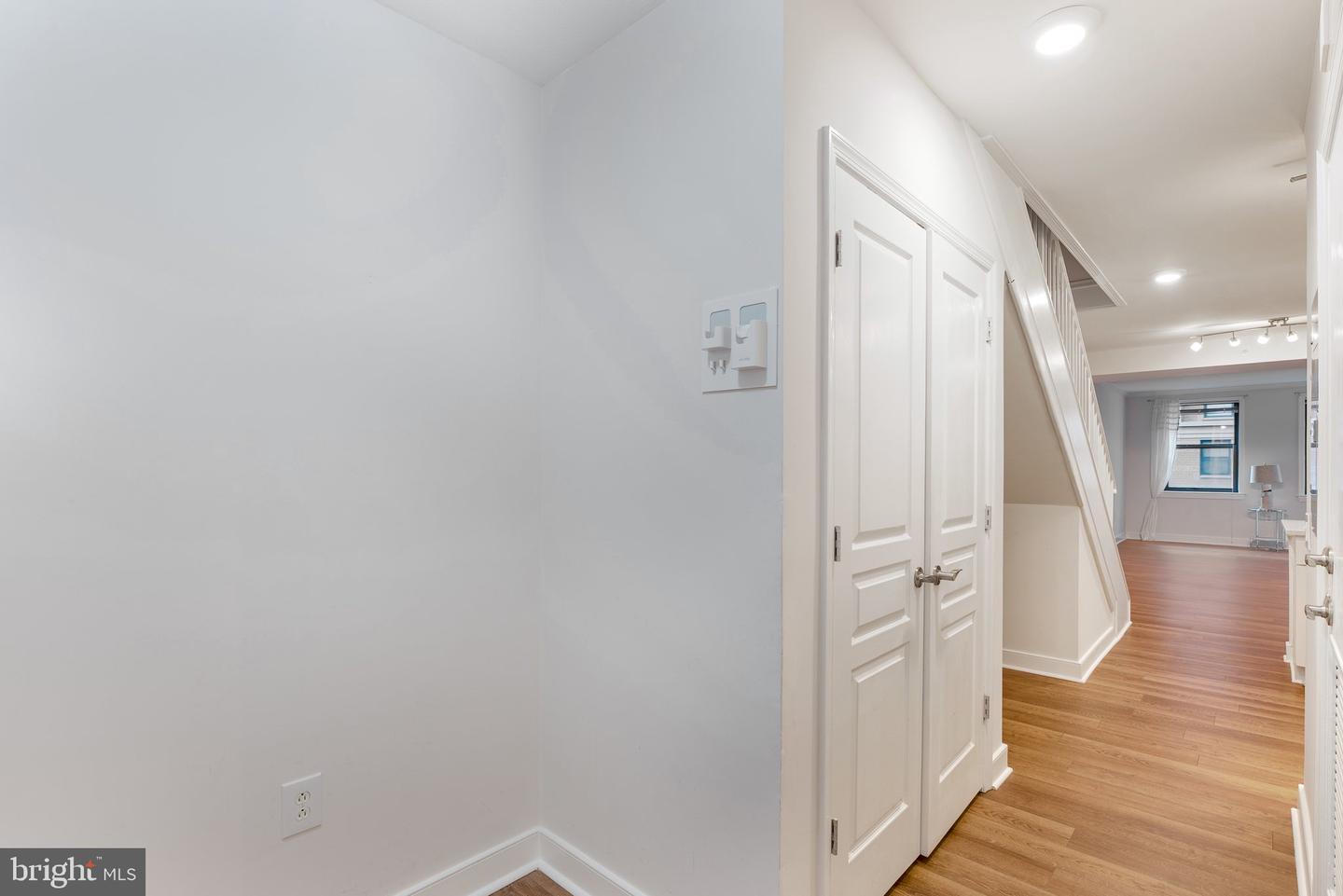 616 E ST NW #455, WASHINGTON, District Of Columbia 20004, 2 Bedrooms Bedrooms, ,2 BathroomsBathrooms,Residential,For sale,616 E ST NW #455,DCDC2217180 MLS # DCDC2217180 616 E ST NW #455, WASHINGTON, District Of Columbia 20004, 2 Bedrooms Bedrooms, ,2 BathroomsBathrooms,Residential,For sale,616 E ST NW #455,DCDC2217180 MLS # DCDC2217180