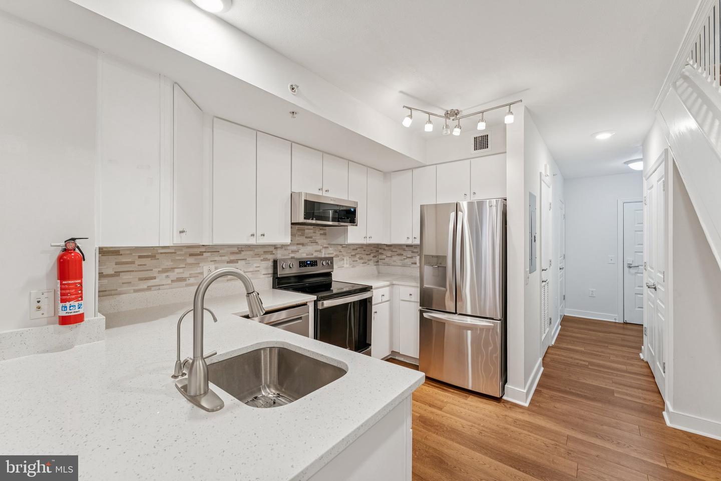 616 E ST NW #455, WASHINGTON, District Of Columbia 20004, 2 Bedrooms Bedrooms, ,2 BathroomsBathrooms,Residential,For sale,616 E ST NW #455,DCDC2217180 MLS # DCDC2217180 616 E ST NW #455, WASHINGTON, District Of Columbia 20004, 2 Bedrooms Bedrooms, ,2 BathroomsBathrooms,Residential,For sale,616 E ST NW #455,DCDC2217180 MLS # DCDC2217180