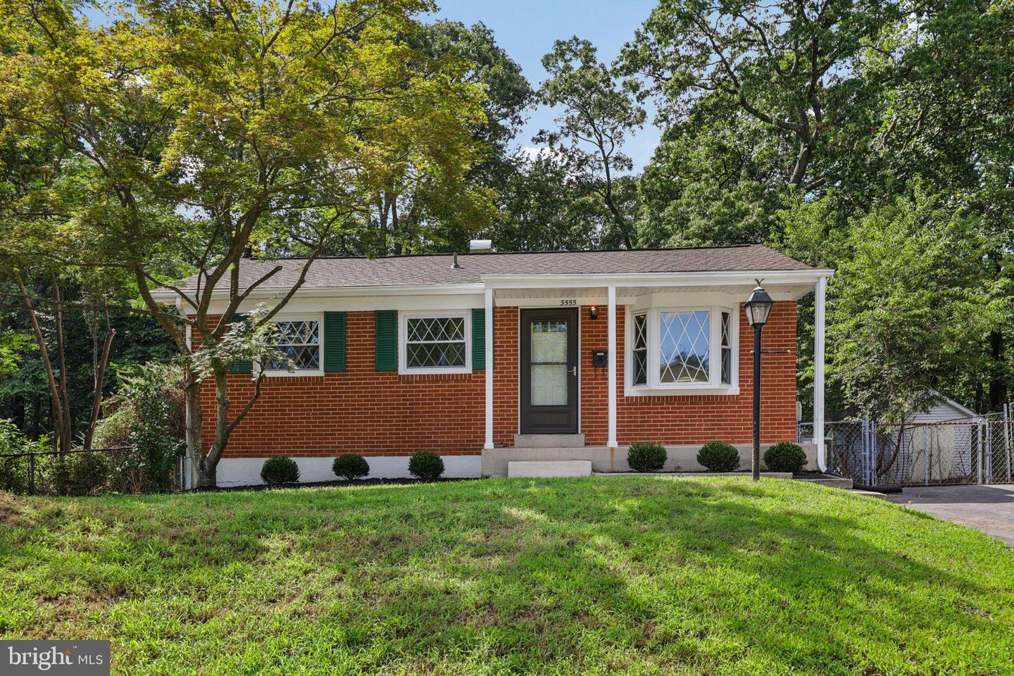 3555 FORESTDALE AVE, WOODBRIDGE, Virginia 22193, 3 Bedrooms Bedrooms, 11 Rooms Rooms,1 BathroomBathrooms,Residential,For sale,3555 FORESTDALE AVE,VAPW2102822 MLS # VAPW2102822