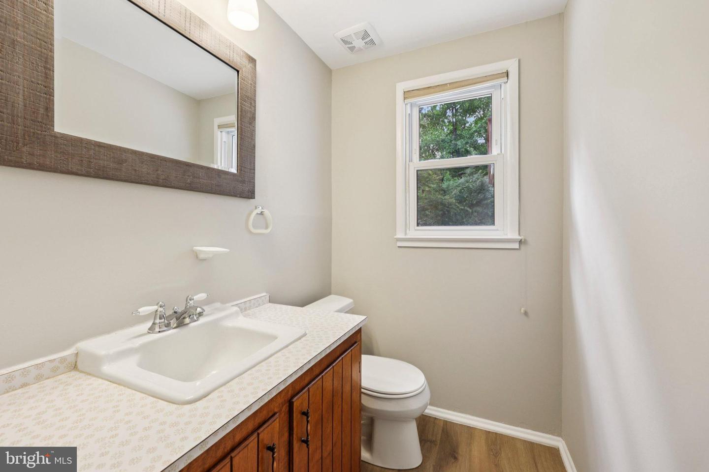 3555 FORESTDALE AVE, WOODBRIDGE, Virginia 22193, 3 Bedrooms Bedrooms, 11 Rooms Rooms,1 BathroomBathrooms,Residential,For sale,3555 FORESTDALE AVE,VAPW2102822 MLS # VAPW2102822