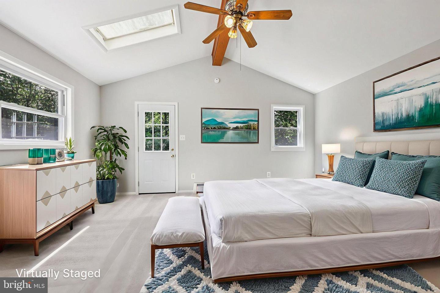 3555 FORESTDALE AVE, WOODBRIDGE, Virginia 22193, 3 Bedrooms Bedrooms, 11 Rooms Rooms,1 BathroomBathrooms,Residential,For sale,3555 FORESTDALE AVE,VAPW2102822 MLS # VAPW2102822