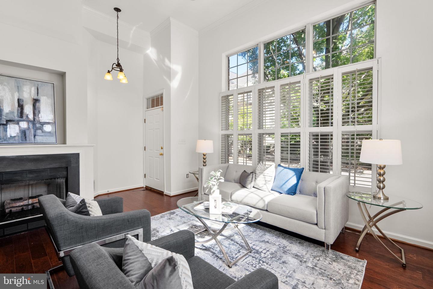 4906 JOHN TICER DR #A, ALEXANDRIA, Virginia 22304, 2 Bedrooms Bedrooms, ,2 BathroomsBathrooms,Residential,For sale,4906 JOHN TICER DR #A,VAAX2049106 MLS # VAAX2049106