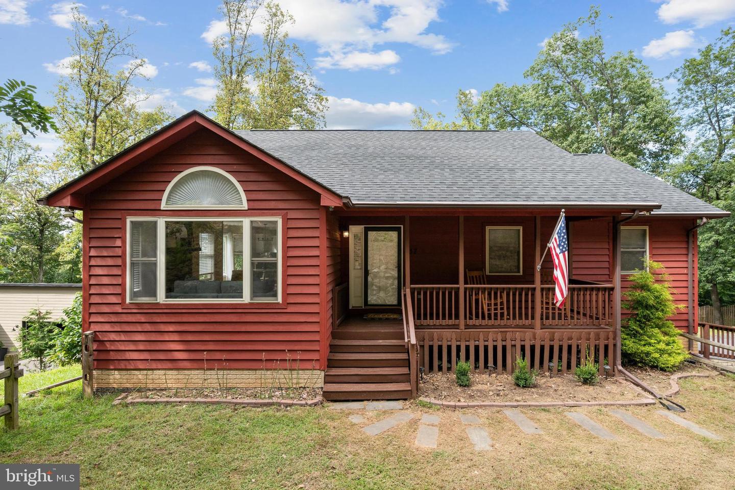 37 SALT LICK RD, FRONT ROYAL, Virginia 22630, 3 Bedrooms Bedrooms, ,2 BathroomsBathrooms,Residential,For sale,37 SALT LICK RD,VAWR2012138 MLS # VAWR2012138