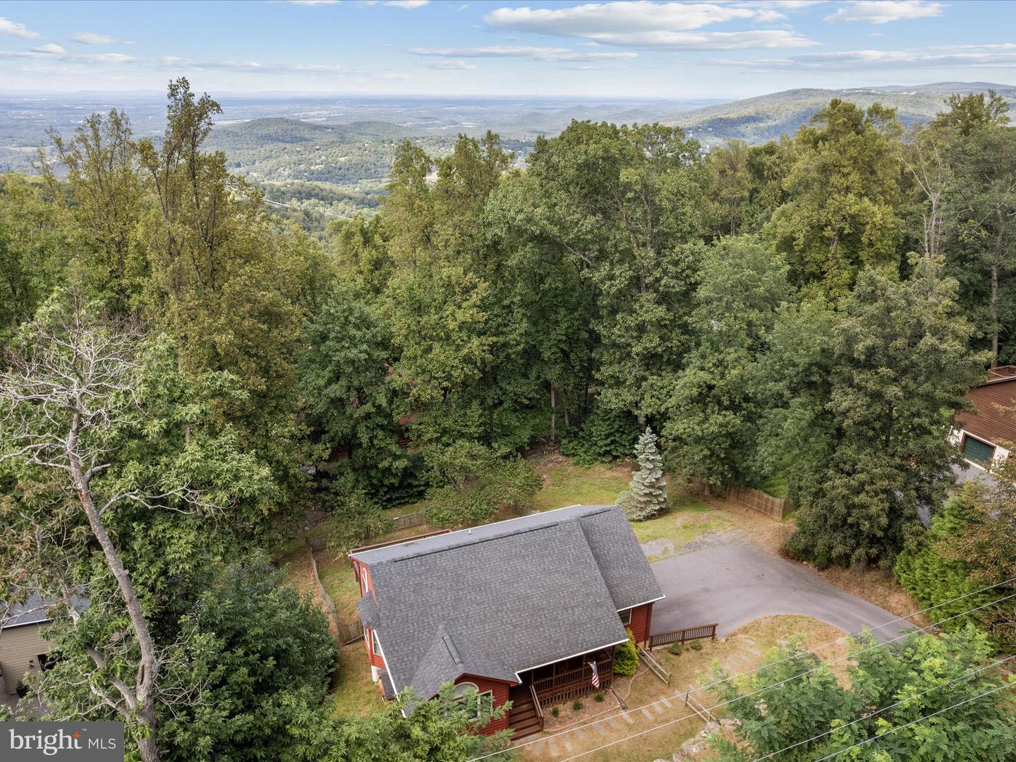 37 SALT LICK RD, FRONT ROYAL, Virginia 22630, 3 Bedrooms Bedrooms, ,2 BathroomsBathrooms,Residential,For sale,37 SALT LICK RD,VAWR2012138 MLS # VAWR2012138