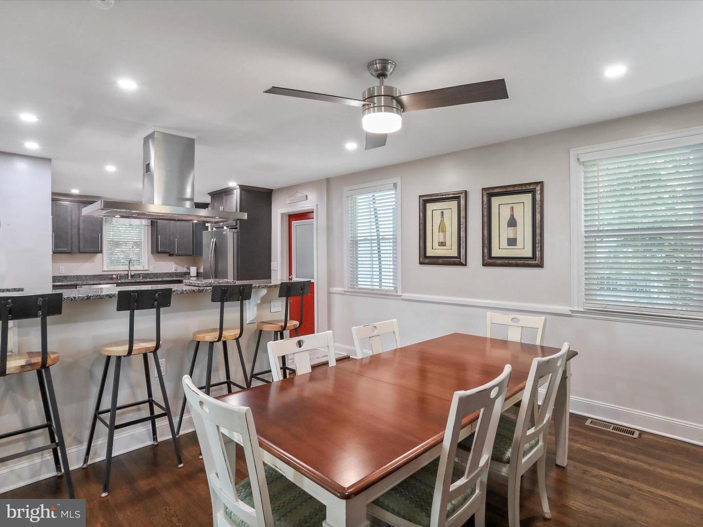 113 W 1ST ST, FRONT ROYAL, Virginia 22630, 5 Bedrooms Bedrooms, ,5 BathroomsBathrooms,Residential,For sale,113 W 1ST ST,VAWR2012142 MLS # VAWR2012142