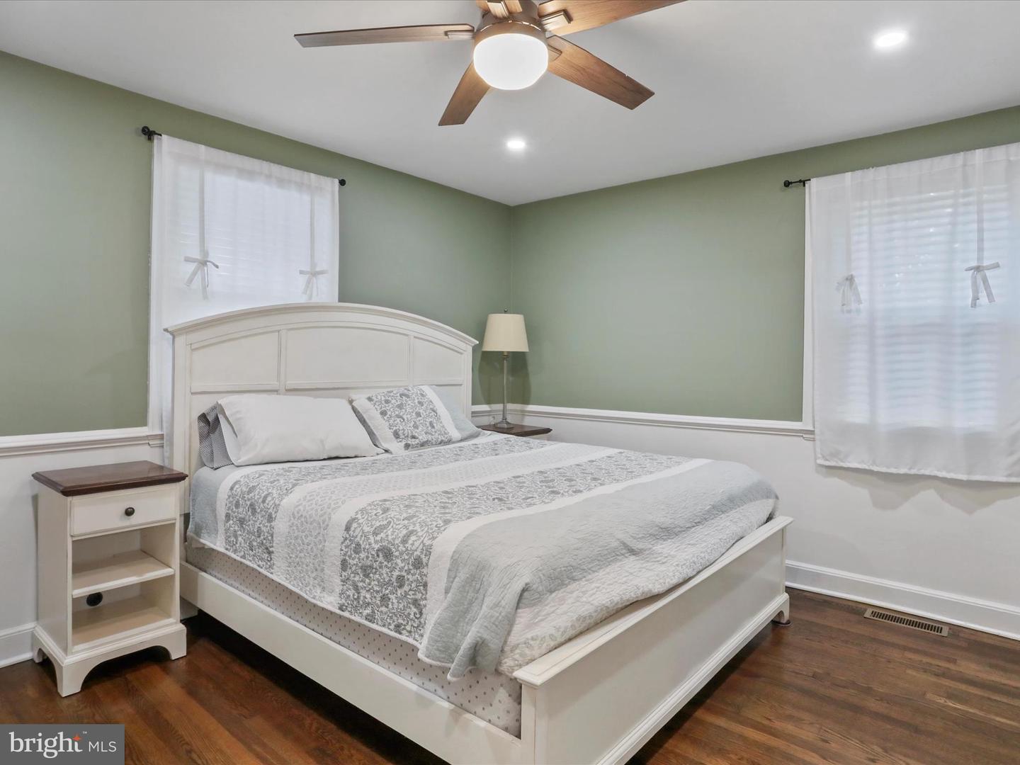 113 W 1ST ST, FRONT ROYAL, Virginia 22630, 5 Bedrooms Bedrooms, ,5 BathroomsBathrooms,Residential,For sale,113 W 1ST ST,VAWR2012142 MLS # VAWR2012142