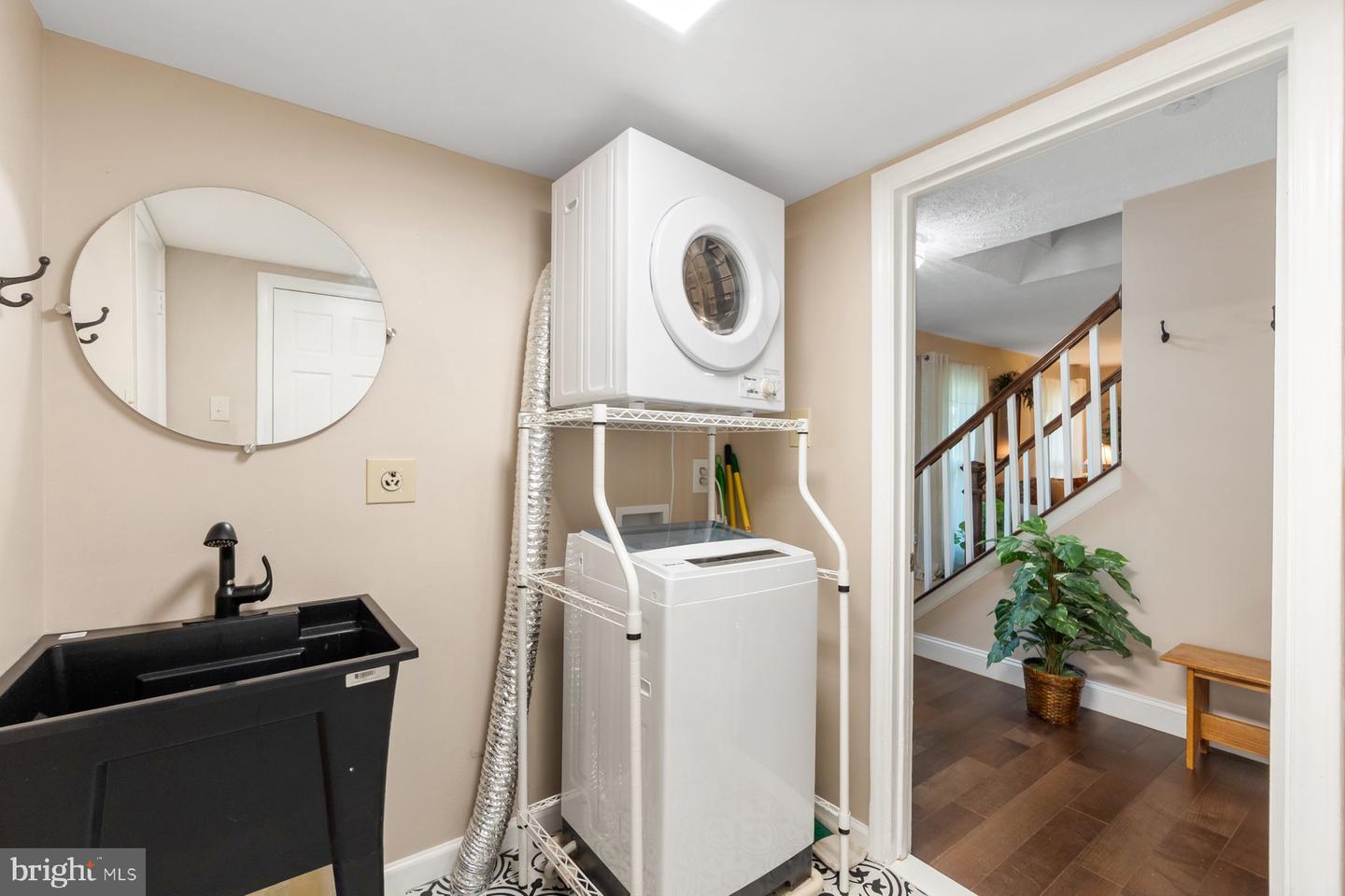 7265 YOLA LN, MANASSAS, Virginia 20111, 4 Bedrooms Bedrooms, ,3 BathroomsBathrooms,Residential,For sale,7265 YOLA LN,VAPW2102882 MLS # VAPW2102882