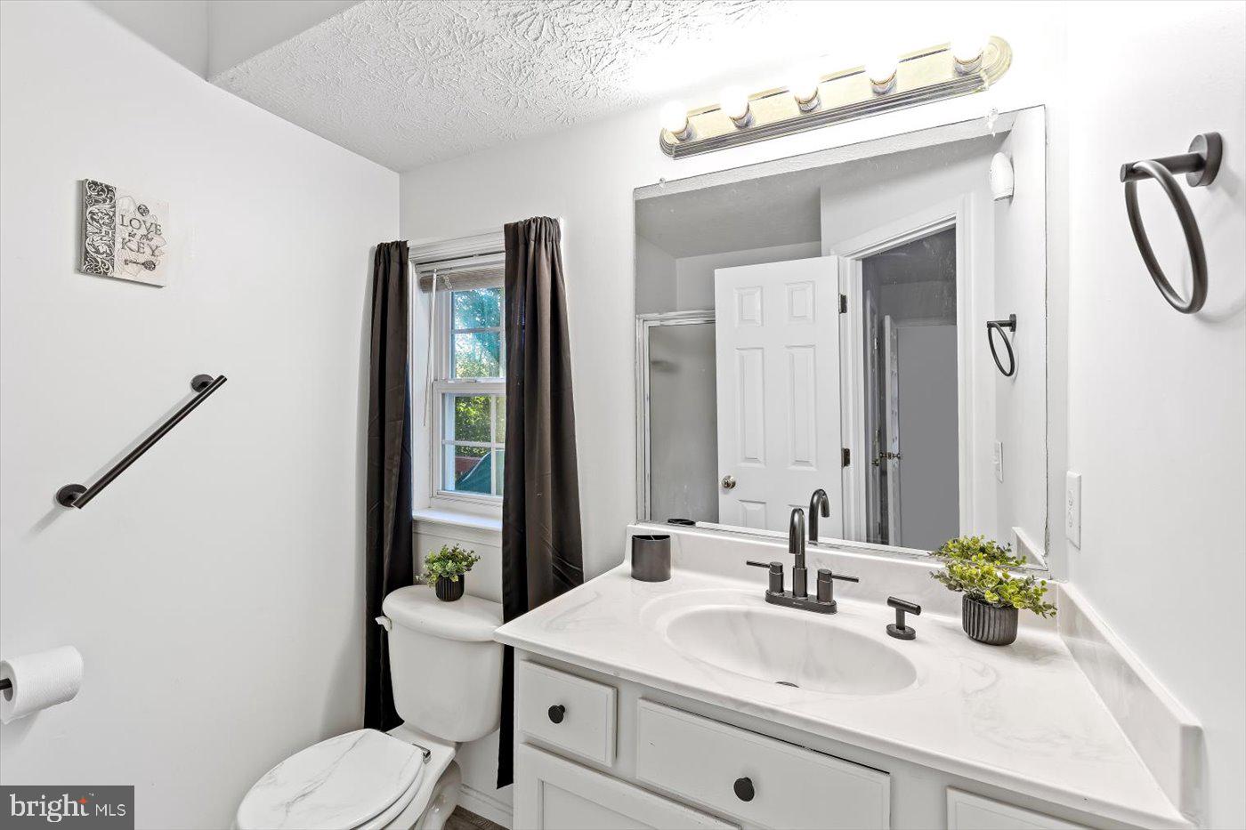 649 WELSH DR, RUTHER GLEN, Virginia 22546, 3 Bedrooms Bedrooms, ,3 BathroomsBathrooms,Residential,For sale,649 WELSH DR,VACV2008764 MLS # VACV2008764