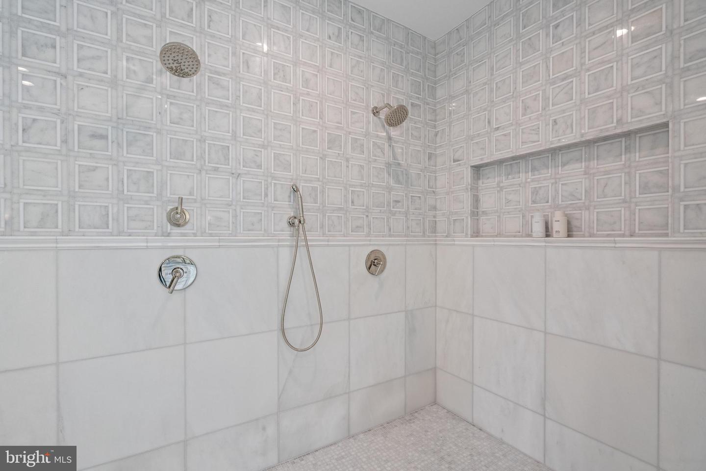 2920 CHESAPEAKE ST NW, WASHINGTON, District Of Columbia 20008, 5 Bedrooms Bedrooms, ,5 BathroomsBathrooms,Residential,For sale,2920 CHESAPEAKE ST NW,DCDC2217310 MLS # DCDC2217310