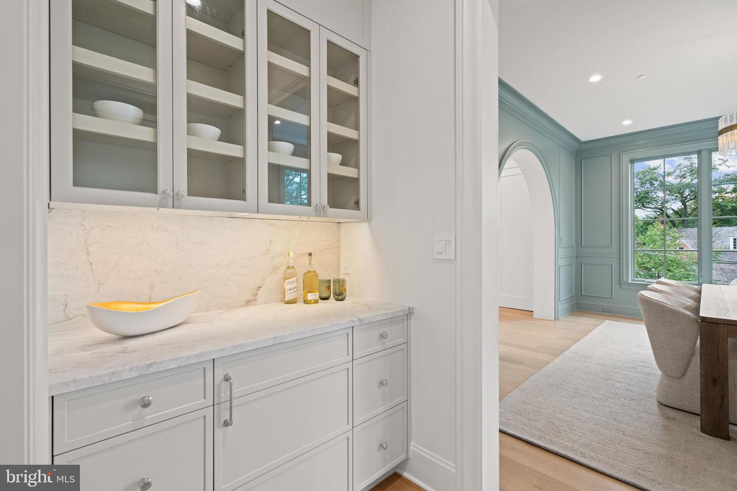 2920 CHESAPEAKE ST NW, WASHINGTON, District Of Columbia 20008, 5 Bedrooms Bedrooms, ,5 BathroomsBathrooms,Residential,For sale,2920 CHESAPEAKE ST NW,DCDC2217310 MLS # DCDC2217310