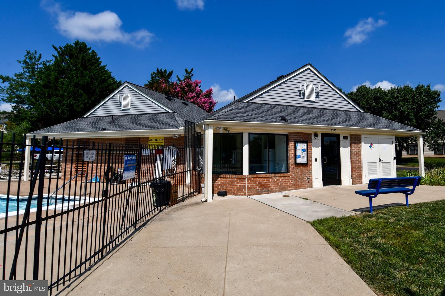 7546 BELLE GRAE DR #1, MANASSAS, Virginia 20109, 2 Bedrooms Bedrooms, ,2 BathroomsBathrooms,Residential,For sale,7546 BELLE GRAE DR #1,VAPW2102900 MLS # VAPW2102900
