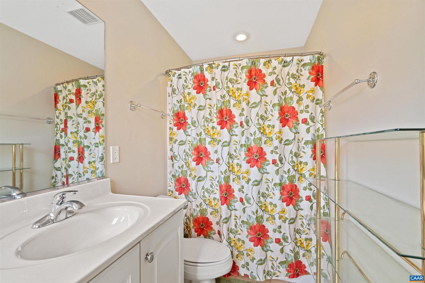 371 QUARRY RD, CHARLOTTESVILLE, Virginia 22902, 3 Bedrooms Bedrooms, ,2 BathroomsBathrooms,Residential,For sale,371 QUARRY RD,668381 MLS # 668381
