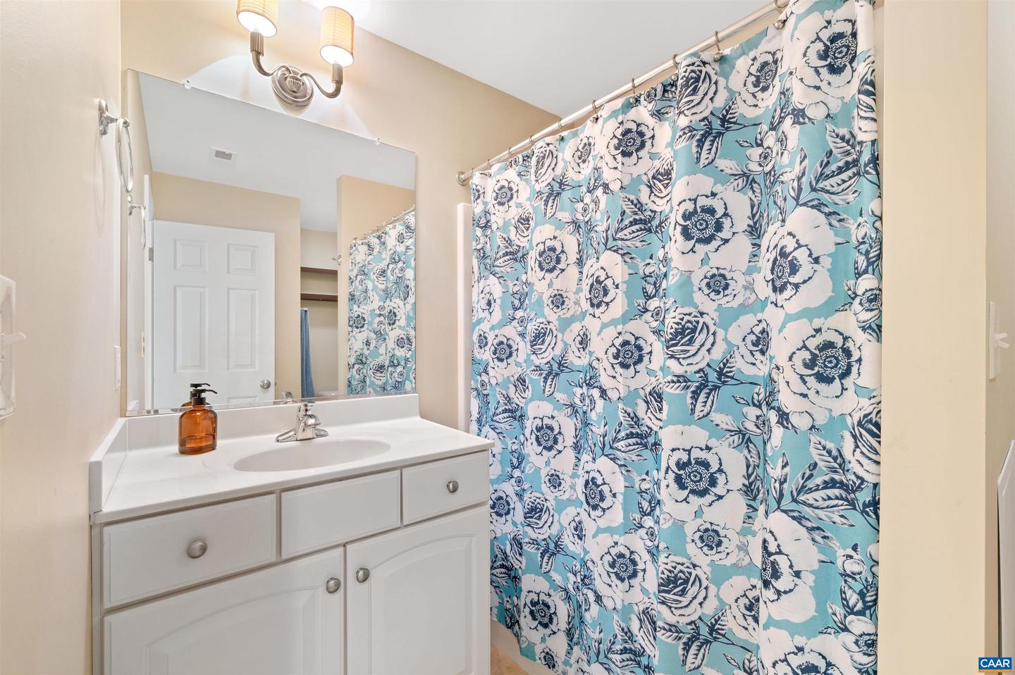 371 QUARRY RD, CHARLOTTESVILLE, Virginia 22902, 3 Bedrooms Bedrooms, ,2 BathroomsBathrooms,Residential,For sale,371 QUARRY RD,668381 MLS # 668381