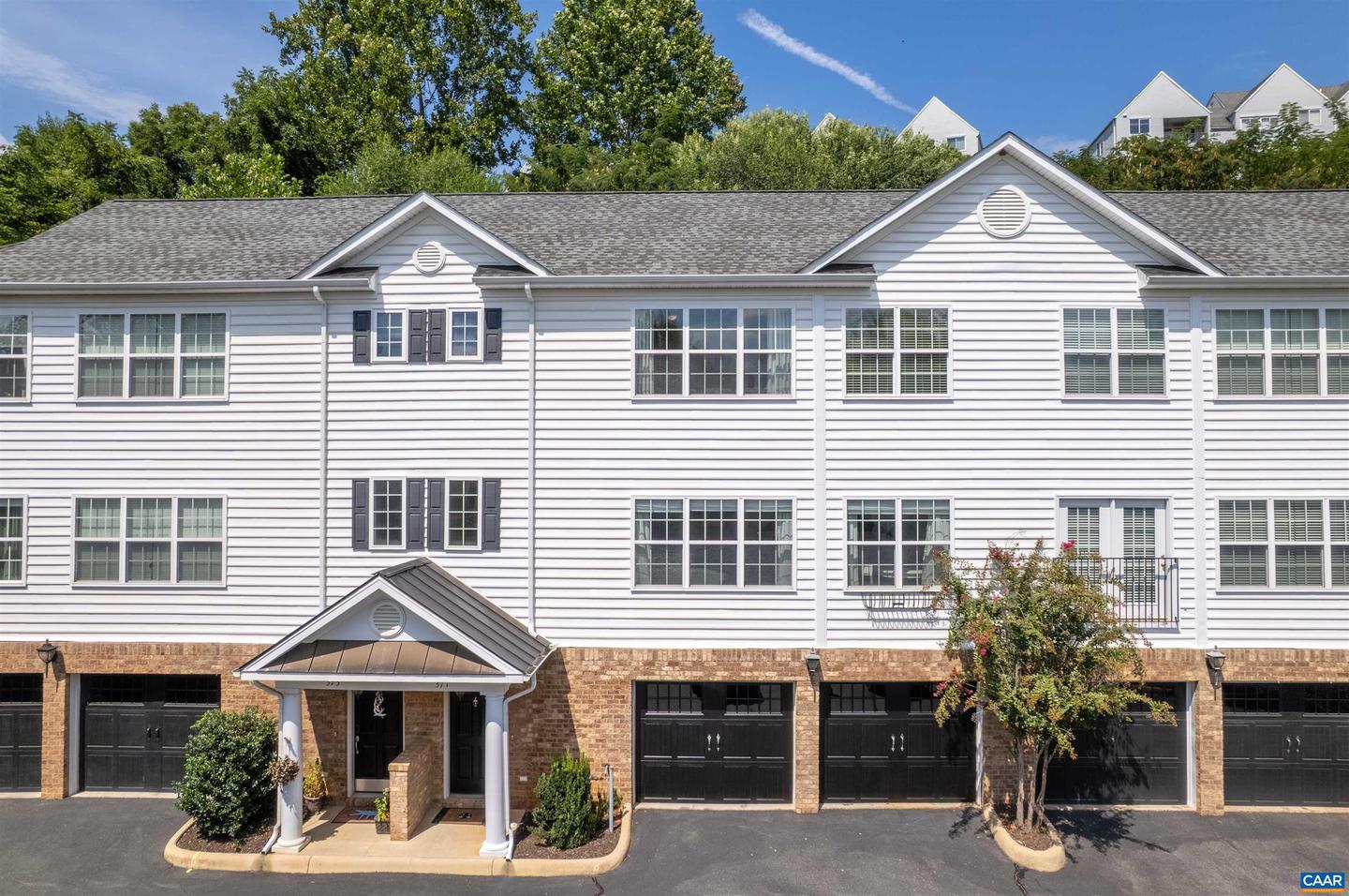 371 QUARRY RD, CHARLOTTESVILLE, Virginia 22902, 3 Bedrooms Bedrooms, ,2 BathroomsBathrooms,Residential,For sale,371 QUARRY RD,668381 MLS # 668381