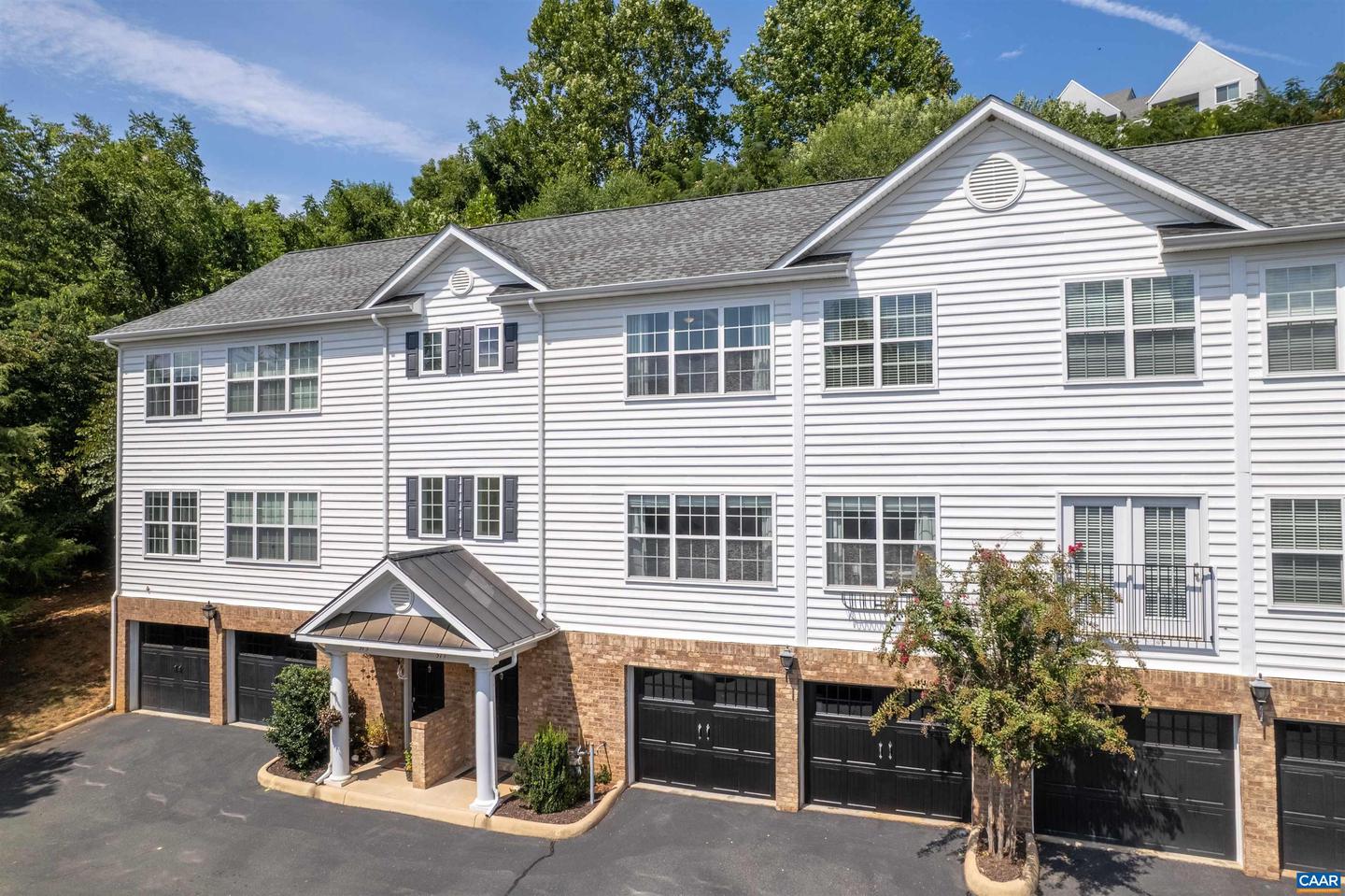371 QUARRY RD, CHARLOTTESVILLE, Virginia 22902, 3 Bedrooms Bedrooms, ,2 BathroomsBathrooms,Residential,For sale,371 QUARRY RD,668381 MLS # 668381