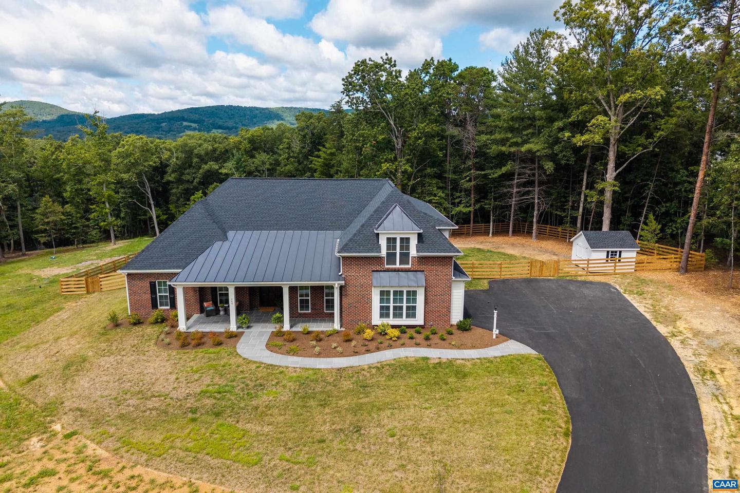 240 CAMPBELL RD, KESWICK, Virginia 22947, 4 Bedrooms Bedrooms, ,3 BathroomsBathrooms,Residential,For sale,240 CAMPBELL RD,668387 MLS # 668387
