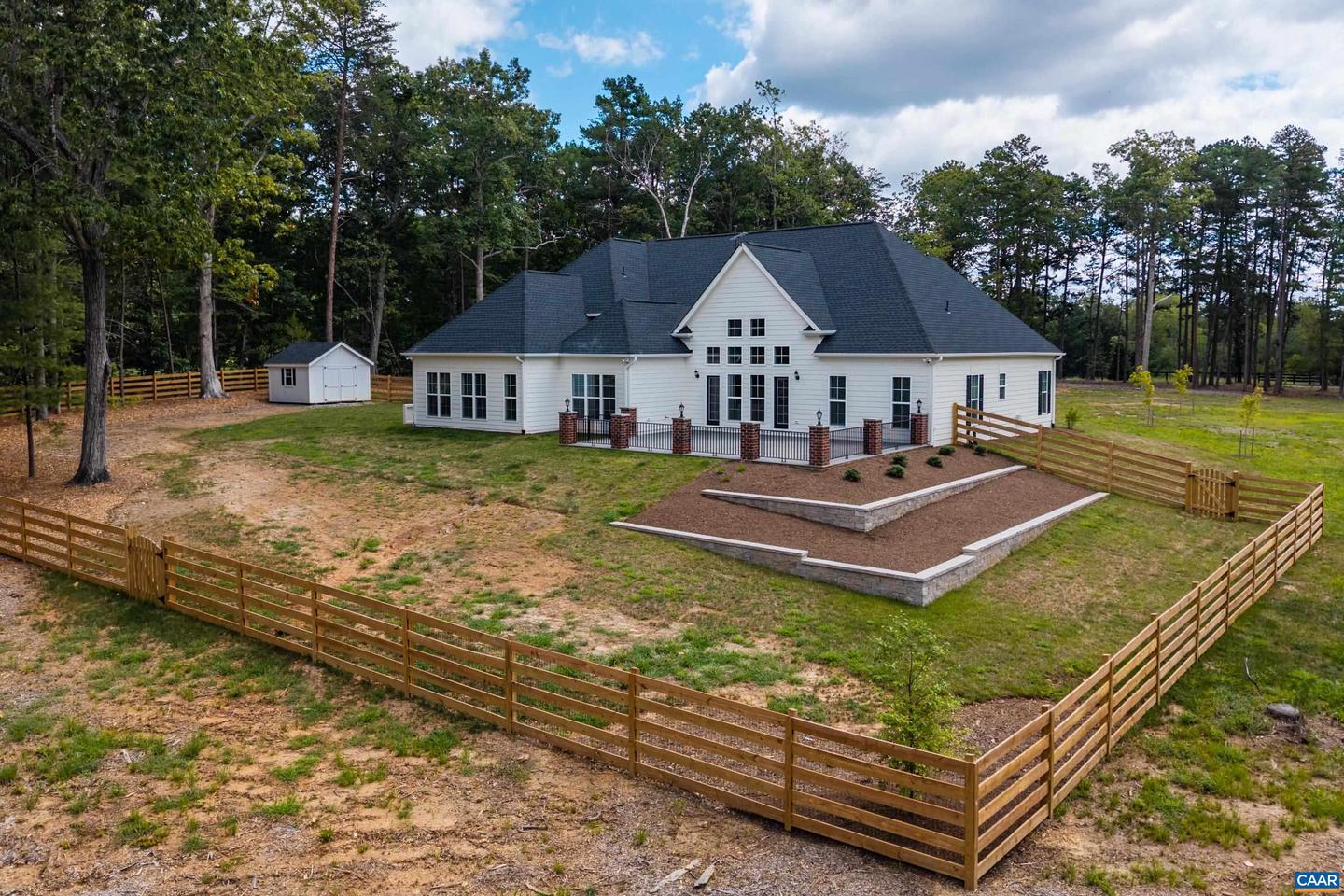 240 CAMPBELL RD, KESWICK, Virginia 22947, 4 Bedrooms Bedrooms, ,3 BathroomsBathrooms,Residential,For sale,240 CAMPBELL RD,668387 MLS # 668387