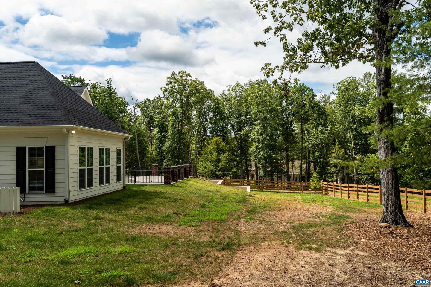 240 CAMPBELL RD, KESWICK, Virginia 22947, 4 Bedrooms Bedrooms, ,3 BathroomsBathrooms,Residential,For sale,240 CAMPBELL RD,668387 MLS # 668387