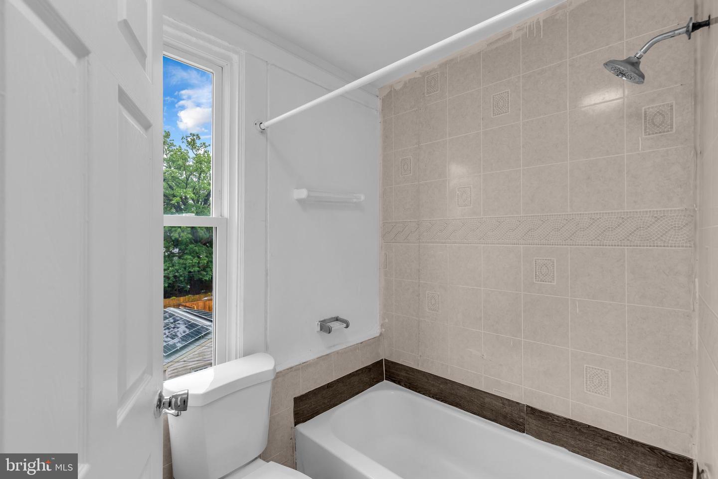828 ALLISON ST NW, WASHINGTON, District Of Columbia 20011, 3 Bedrooms Bedrooms, ,3 BathroomsBathrooms,Residential,For sale,828 ALLISON ST NW,DCDC2217376 MLS # DCDC2217376