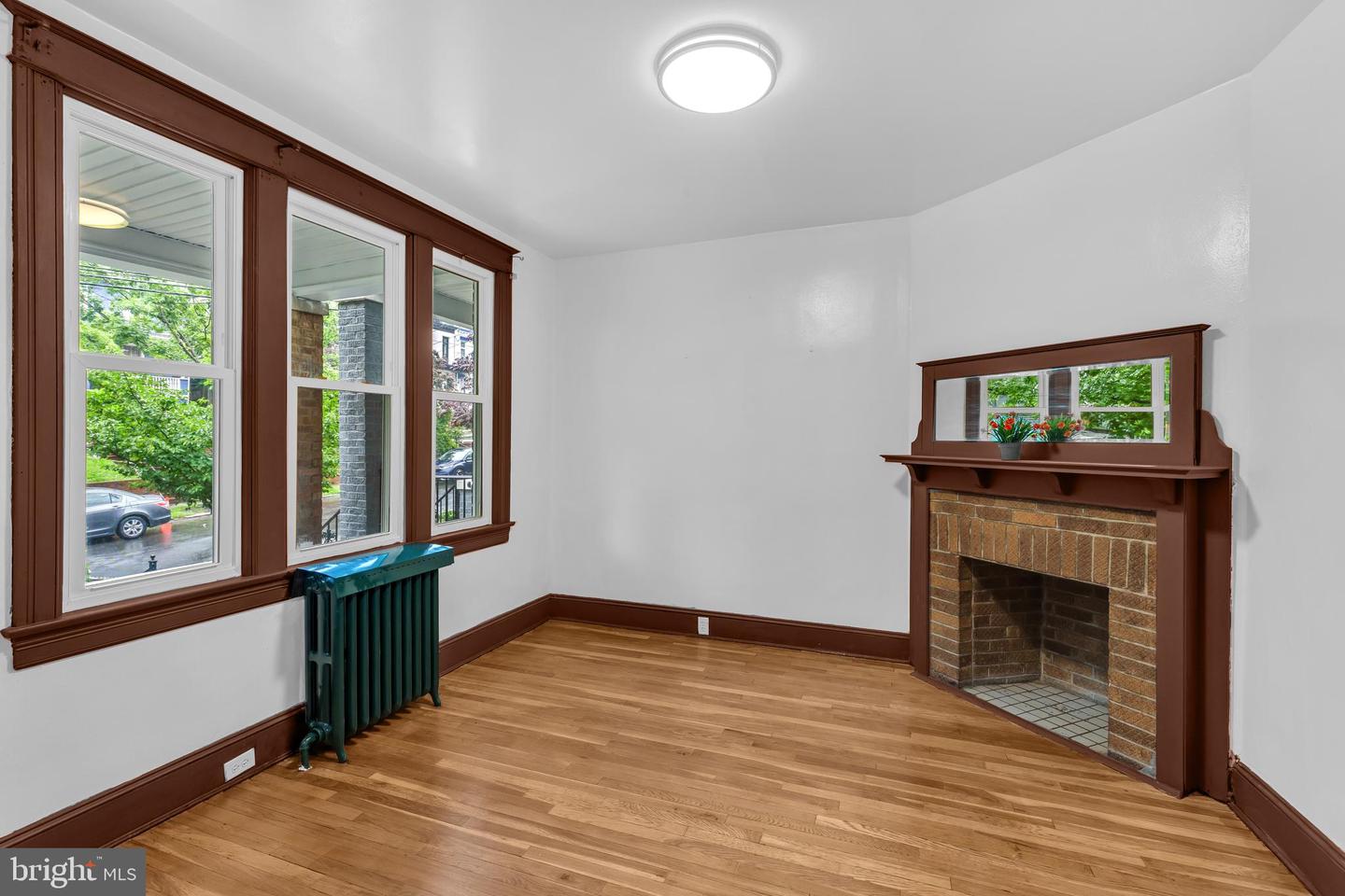 828 ALLISON ST NW, WASHINGTON, District Of Columbia 20011, 3 Bedrooms Bedrooms, ,3 BathroomsBathrooms,Residential,For sale,828 ALLISON ST NW,DCDC2217376 MLS # DCDC2217376