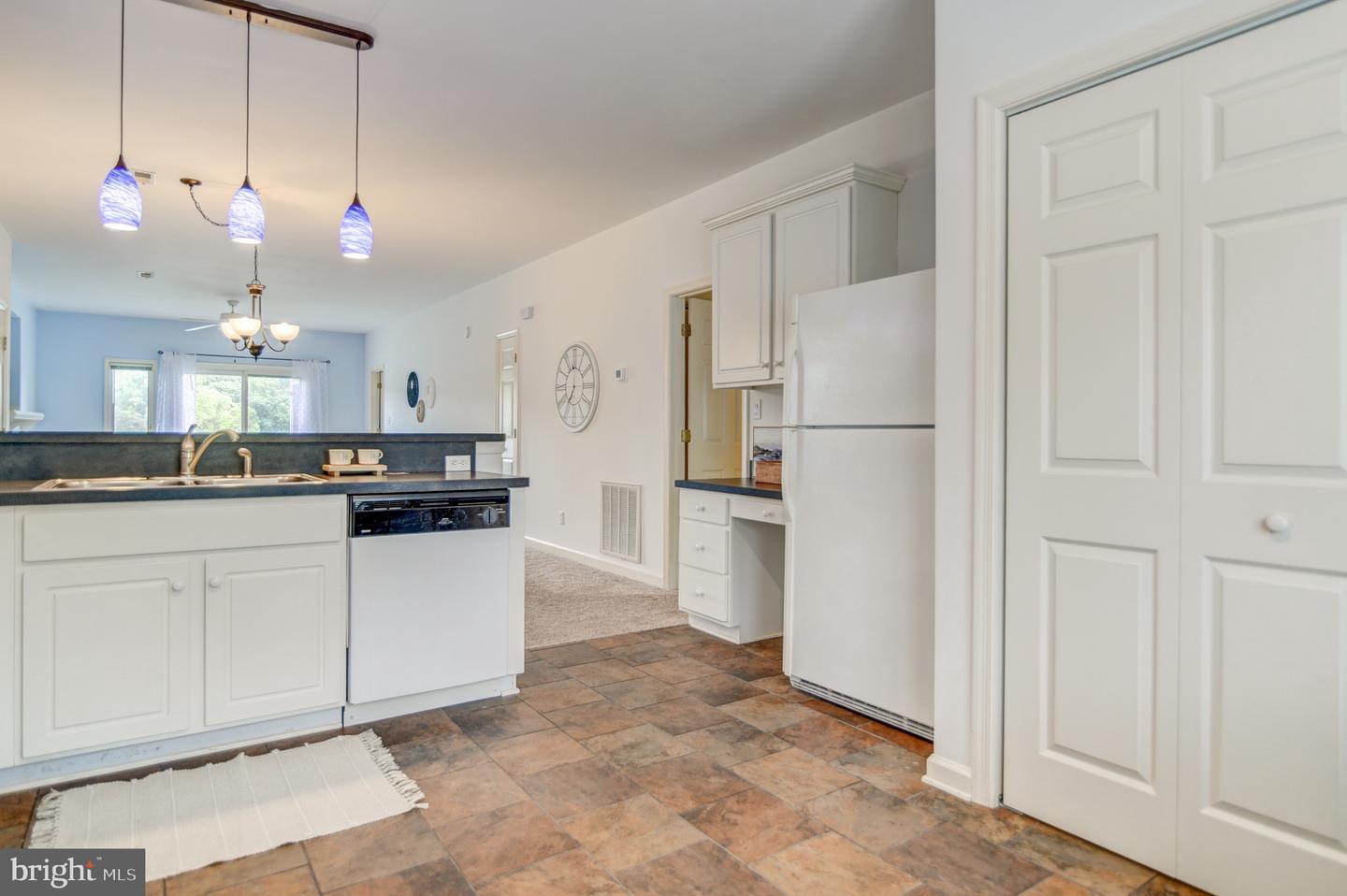1103 MARINERS WAY #5, HUDDLESTON, Virginia 24104, 2 Bedrooms Bedrooms, ,2 BathroomsBathrooms,Residential,For sale,1103 MARINERS WAY #5,VABV2000240 MLS # VABV2000240