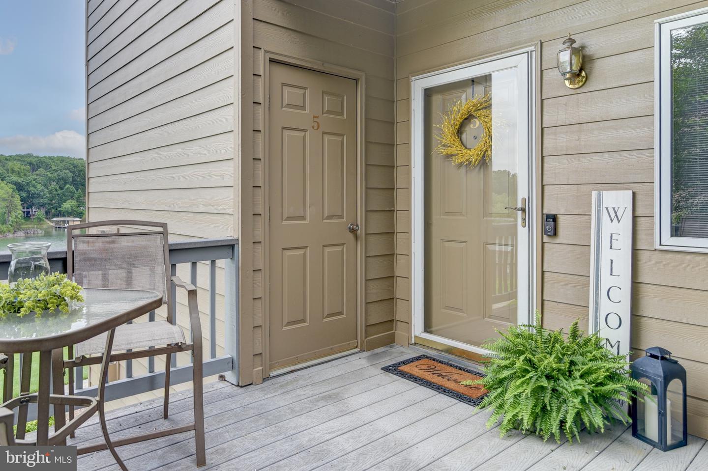 1103 MARINERS WAY #5, HUDDLESTON, Virginia 24104, 2 Bedrooms Bedrooms, ,2 BathroomsBathrooms,Residential,For sale,1103 MARINERS WAY #5,VABV2000240 MLS # VABV2000240