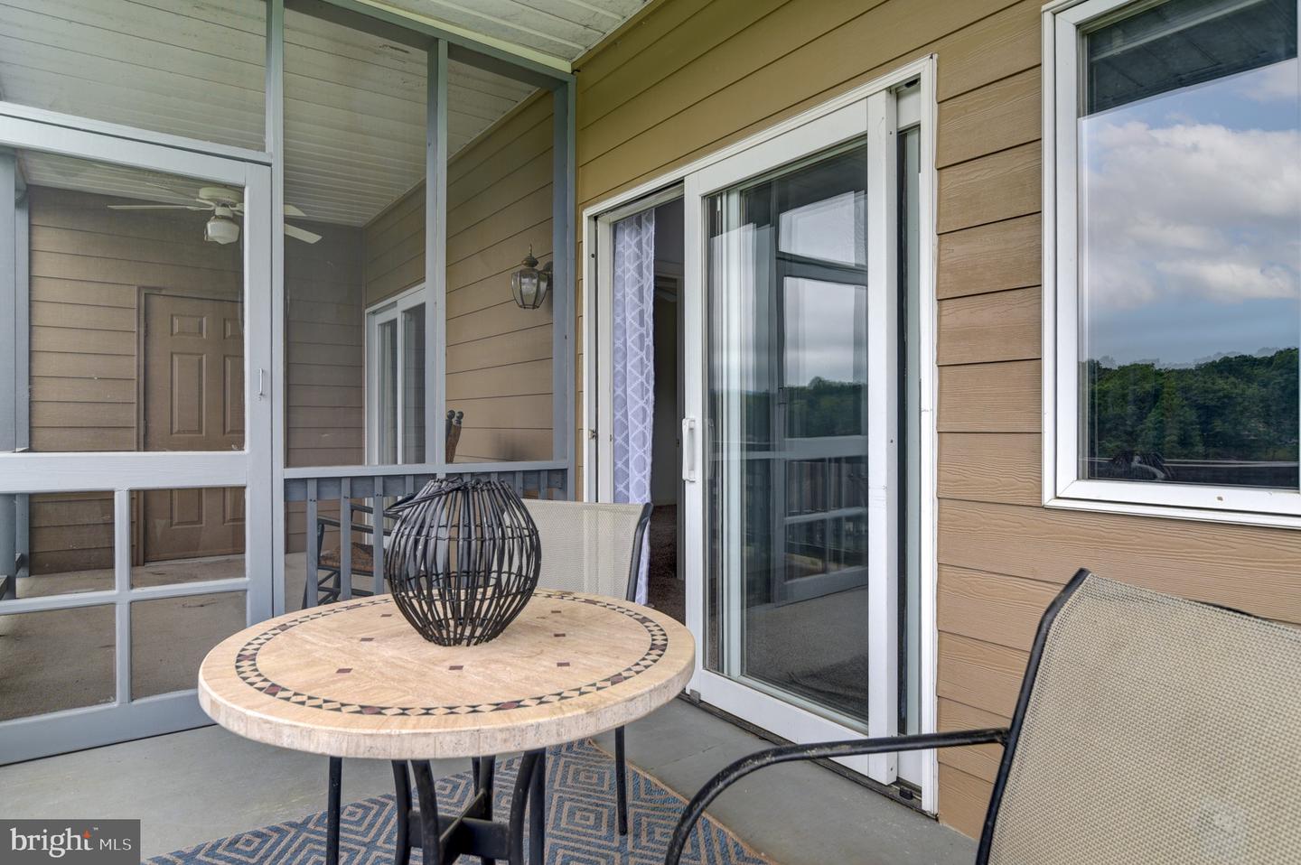 1103 MARINERS WAY #5, HUDDLESTON, Virginia 24104, 2 Bedrooms Bedrooms, ,2 BathroomsBathrooms,Residential,For sale,1103 MARINERS WAY #5,VABV2000240 MLS # VABV2000240