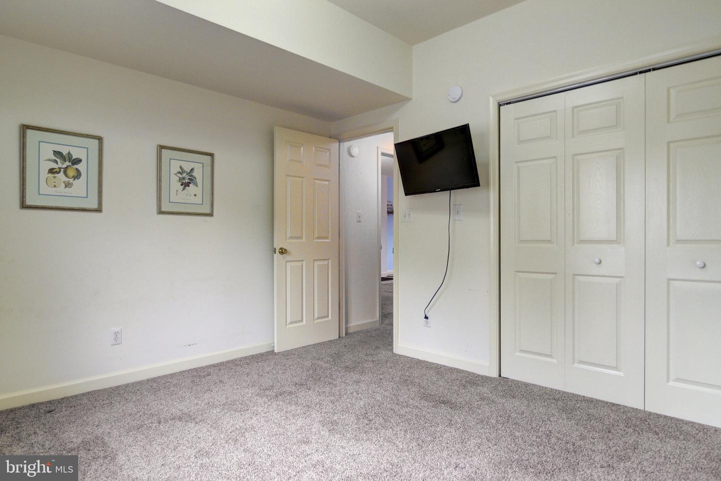 1103 MARINERS WAY #5, HUDDLESTON, Virginia 24104, 2 Bedrooms Bedrooms, ,2 BathroomsBathrooms,Residential,For sale,1103 MARINERS WAY #5,VABV2000240 MLS # VABV2000240
