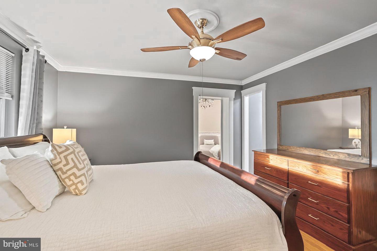 8121 TRURO CT, SPRINGFIELD, Virginia 22152, 4 Bedrooms Bedrooms, ,2 BathroomsBathrooms,Residential,For sale,8121 TRURO CT,VAFX2264126 MLS # VAFX2264126