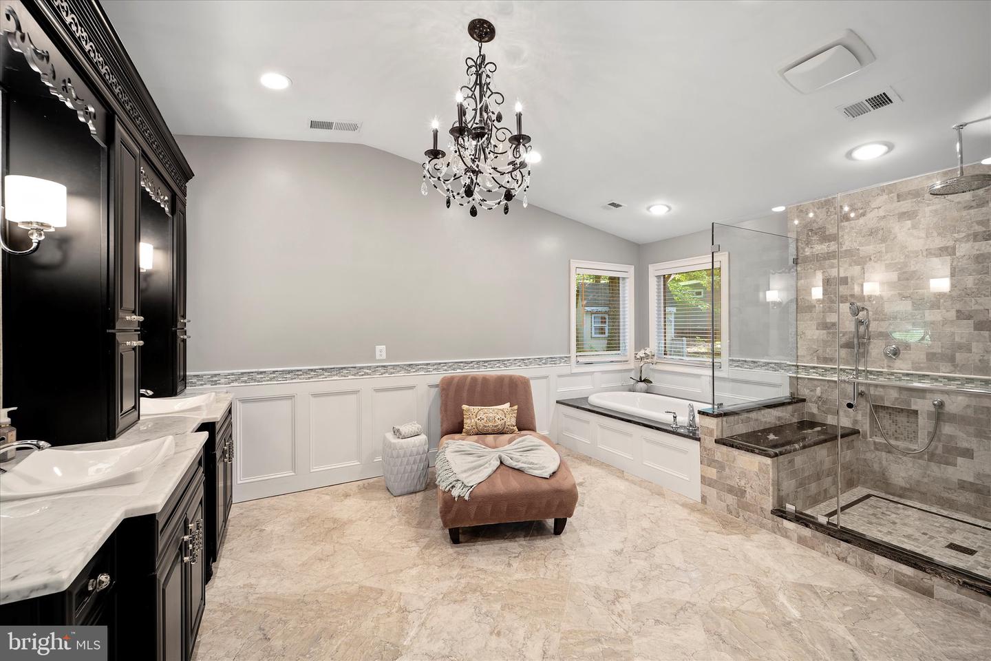 8121 TRURO CT, SPRINGFIELD, Virginia 22152, 4 Bedrooms Bedrooms, ,2 BathroomsBathrooms,Residential,For sale,8121 TRURO CT,VAFX2264126 MLS # VAFX2264126