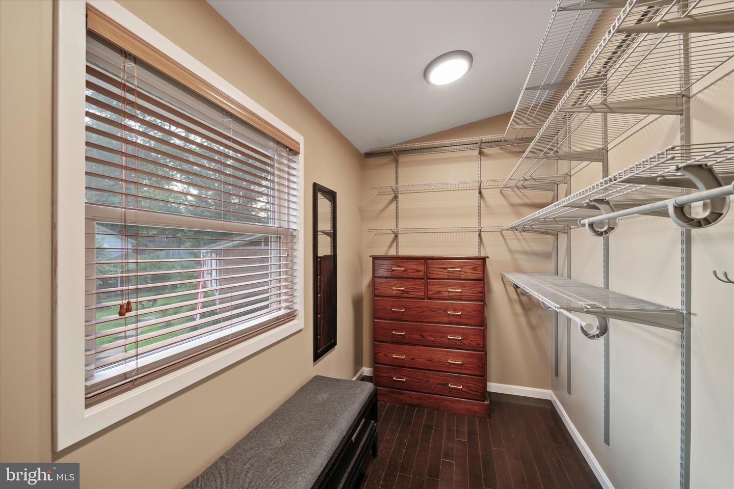 8121 TRURO CT, SPRINGFIELD, Virginia 22152, 4 Bedrooms Bedrooms, ,2 BathroomsBathrooms,Residential,For sale,8121 TRURO CT,VAFX2264126 MLS # VAFX2264126