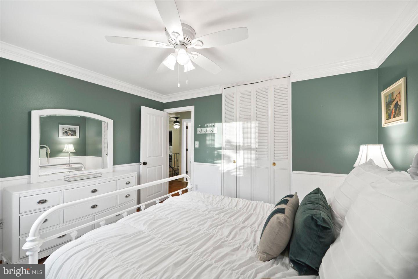 8121 TRURO CT, SPRINGFIELD, Virginia 22152, 4 Bedrooms Bedrooms, ,2 BathroomsBathrooms,Residential,For sale,8121 TRURO CT,VAFX2264126 MLS # VAFX2264126