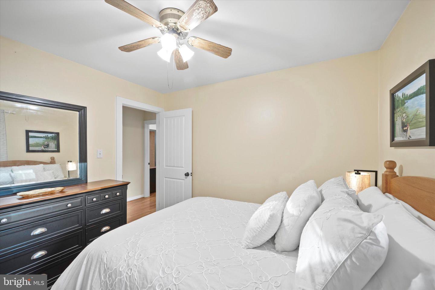 8121 TRURO CT, SPRINGFIELD, Virginia 22152, 4 Bedrooms Bedrooms, ,2 BathroomsBathrooms,Residential,For sale,8121 TRURO CT,VAFX2264126 MLS # VAFX2264126