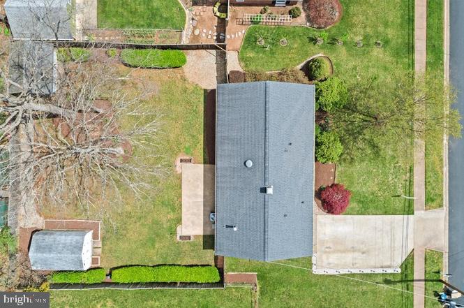 15008 CARLBERN DR, CENTREVILLE, Virginia 20120, 3 Bedrooms Bedrooms, ,1 BathroomBathrooms,Residential,For sale,15008 CARLBERN DR,VAFX2264128 MLS # VAFX2264128