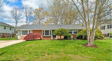 15008 CARLBERN DR, CENTREVILLE, Virginia 20120, 3 Bedrooms Bedrooms, ,1 BathroomBathrooms,Residential,For sale,15008 CARLBERN DR,VAFX2264128 MLS # VAFX2264128
