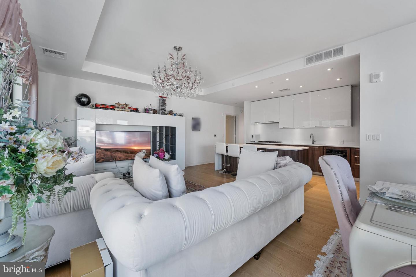 1650 SILVER HILL DR #1002, MCLEAN, Virginia 22102, 2 Bedrooms Bedrooms, 9 Rooms Rooms,2 BathroomsBathrooms,Residential,For sale,1650 SILVER HILL DR #1002,VAFX2264138 MLS # VAFX2264138