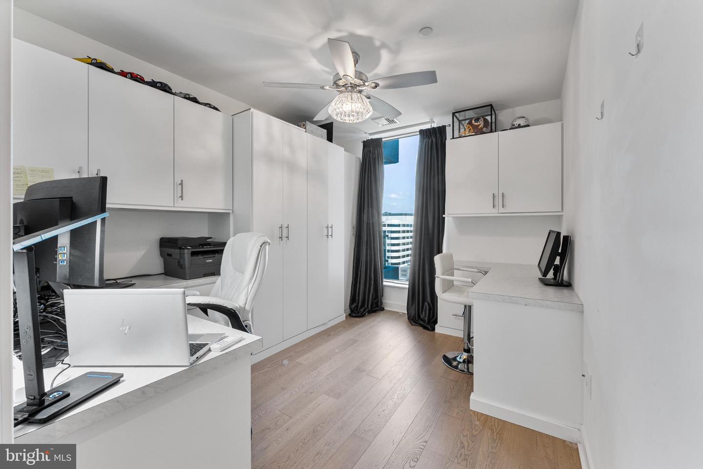 1650 SILVER HILL DR #1002, MCLEAN, Virginia 22102, 2 Bedrooms Bedrooms, 9 Rooms Rooms,2 BathroomsBathrooms,Residential,For sale,1650 SILVER HILL DR #1002,VAFX2264138 MLS # VAFX2264138