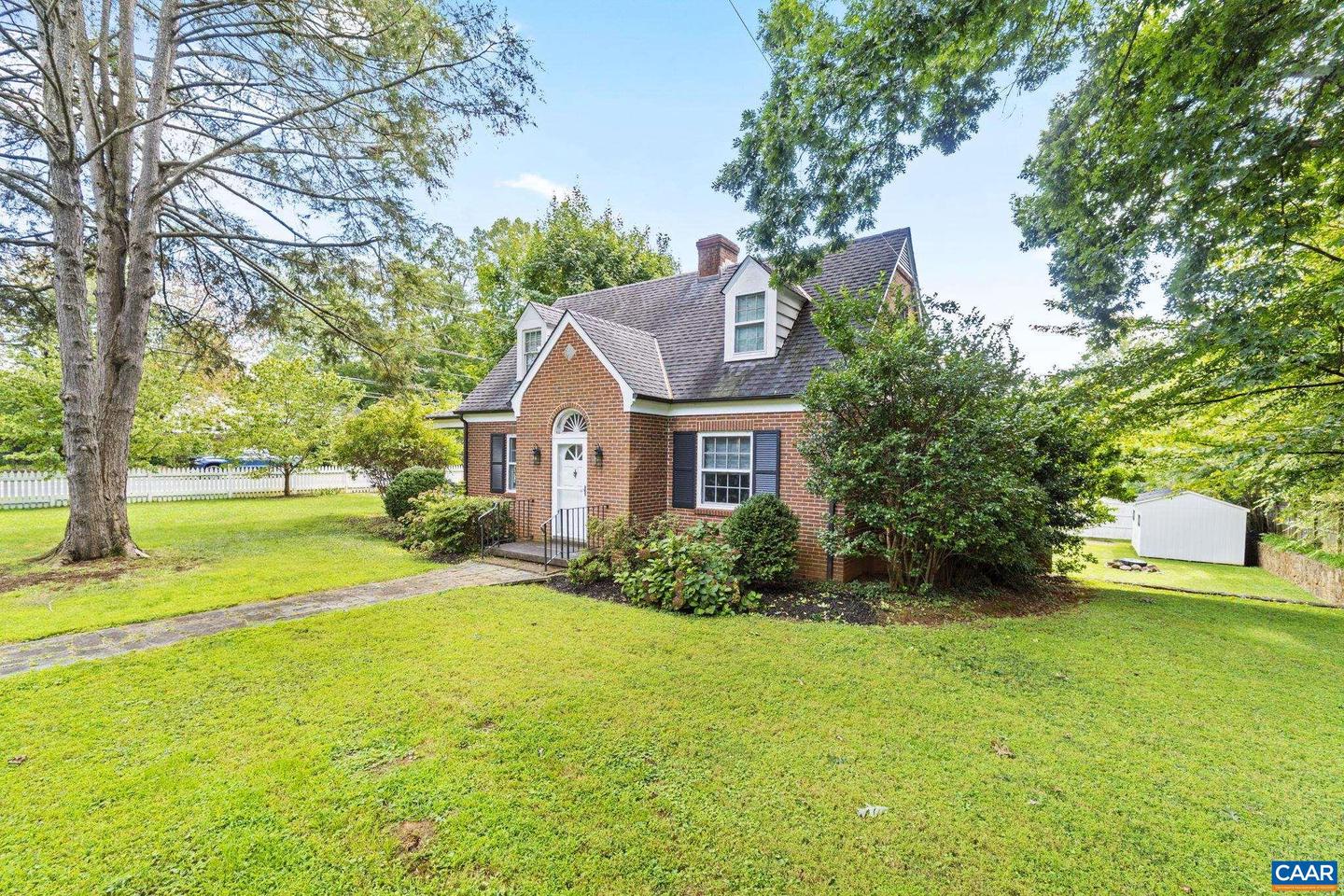 1500 RUGBY AVE, CHARLOTTESVILLE, Virginia 22903, 3 Bedrooms Bedrooms, ,2 BathroomsBathrooms,Residential,For sale,1500 RUGBY AVE,668391 MLS # 668391